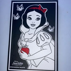 HP🎊Disney Snow White Eyeshadow Palette